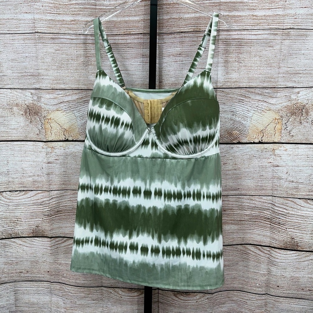 Cacique Green Washy Stripes Tie Dye Underwire Tankini Swimsuit Top Size 46DD